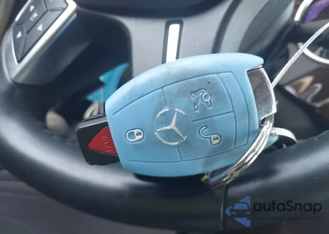 2014 Mercedes-Benz Ml 350 Bluetec 4Matic z USA, uszkodzony, nr VIN 4JGDA2EB3EA416030